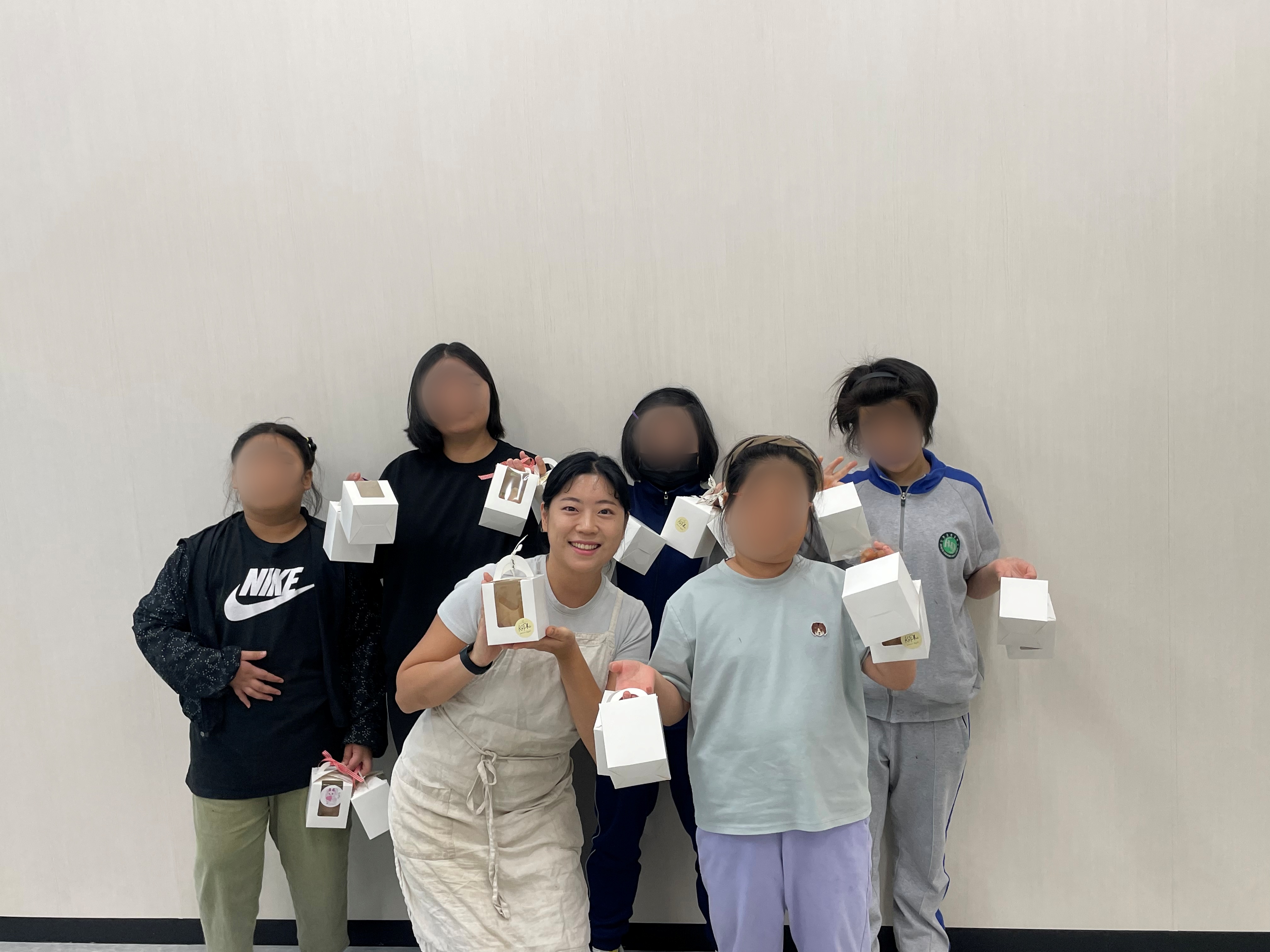 1762152187.51nZvEFHxIfo25 1.jpg